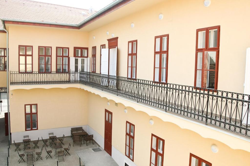 Bed and Breakfast Promenade Panzio Miskolc Zimmer foto